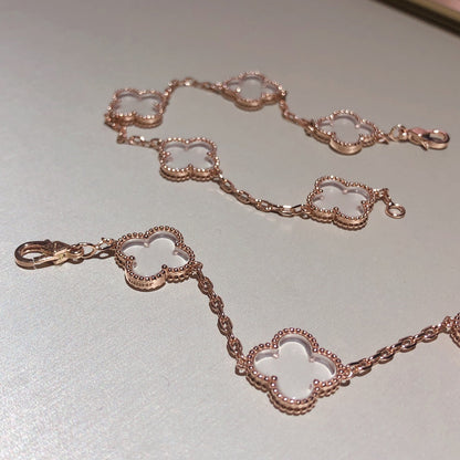 [Moco jewelrys]CLOVER 5 MOTIF ROCK CRYSTAL BRACELET