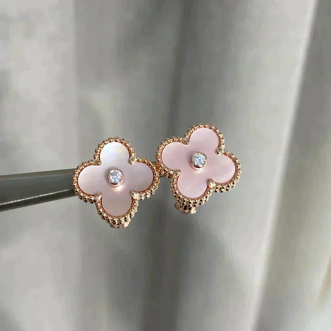 [moco jewelrys]CLOVER MEDIUM 1 MOTIFS  PINK MOP DIAMOND EARRINGS