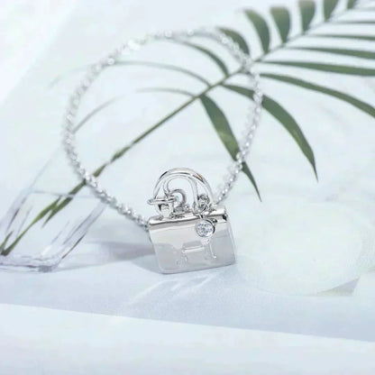 [moco jewelrys]AMULETTE PEDANT SILVER NECKLACE