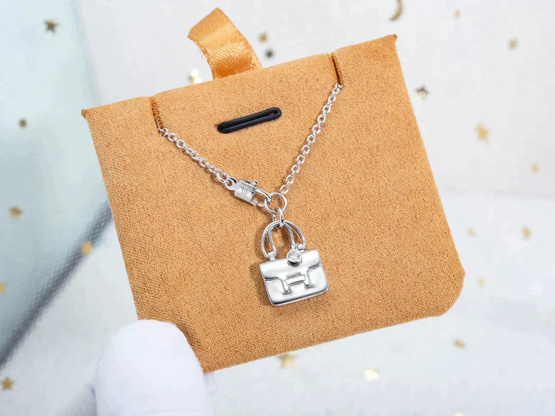 [moco jewelrys]AMULETTE PEDANT SILVER NECKLACE