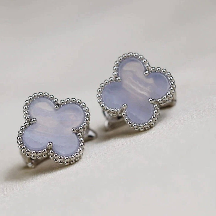 [moco jewelrys]CLOVER MEDIUM 1 MOTIFS  WHITE MOP EARRINGS SILVER
