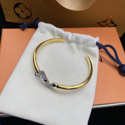 [moco jewelrys]VOLTE UPSITE DOWN DIAMOND GOLD OPEN BRACELET