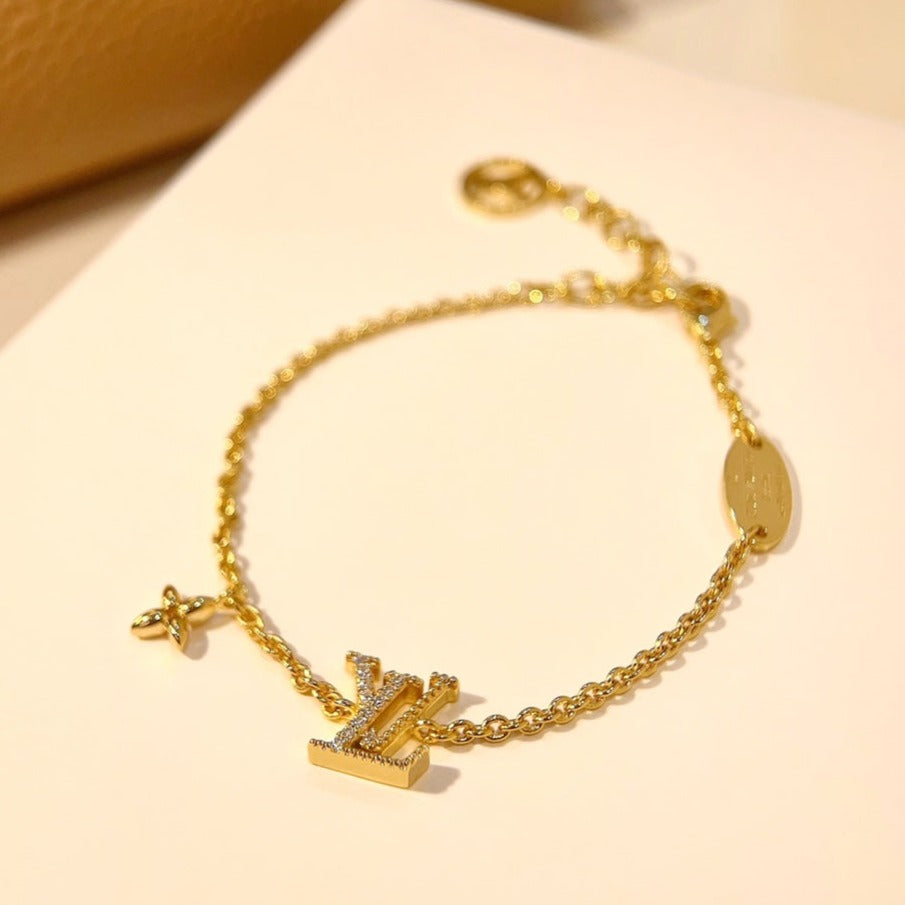 [moco jewelrys]LOGO STAR MOTIF GOLD BRACELET