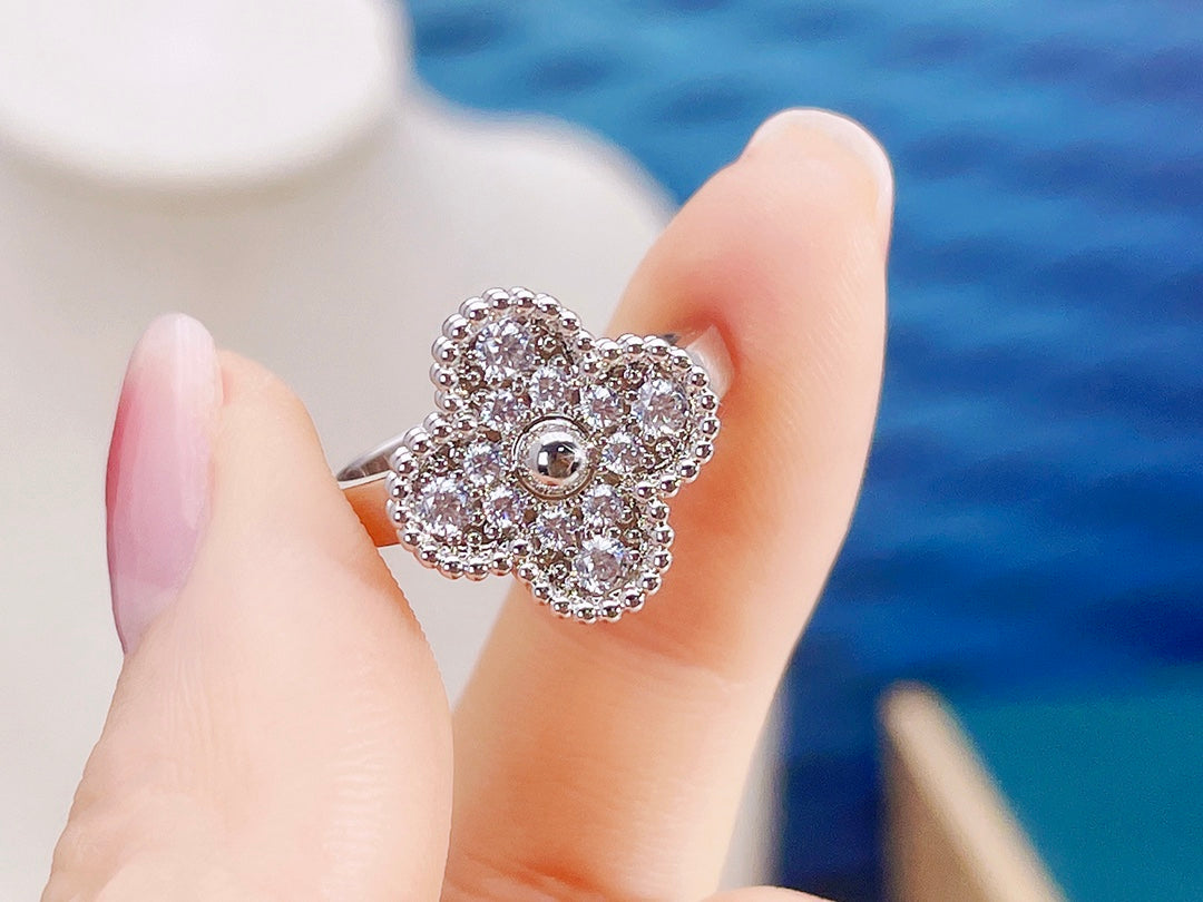 [moco jewelrys]CLOVER DIAMOND RING