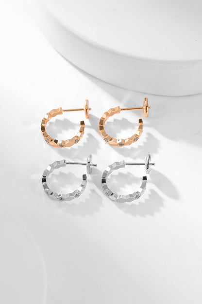 [moco jewelrys]BEE LOVE DIAMOND HOOP EARRINGS