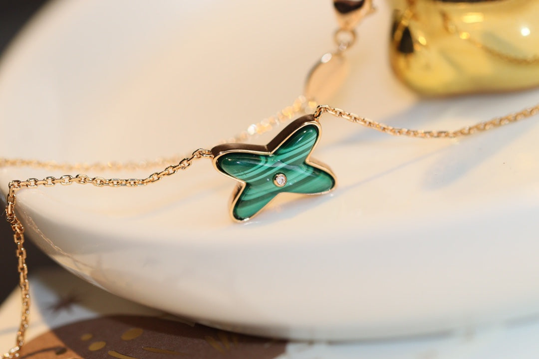 [moco jewelrys]JEUX MALACHITE 1 DIAMOND PINK GOLD NECKLACE