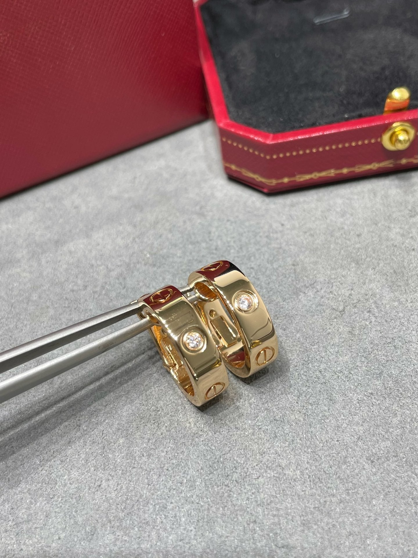 [moco jewelrys]LOVE 5.5MM 1 DIAMOND EARRINGS