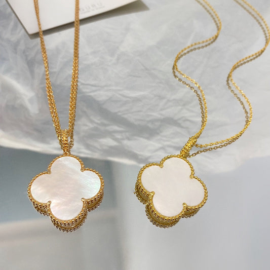 [moco jewelrys]CLOVER 25MM MOP LARGE PENDANT NECKLACE