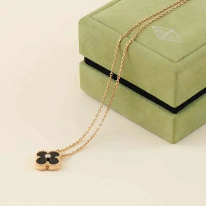 [moco jewelrys]CLOVER 15MM DIAMOND ONYX NECKLACE