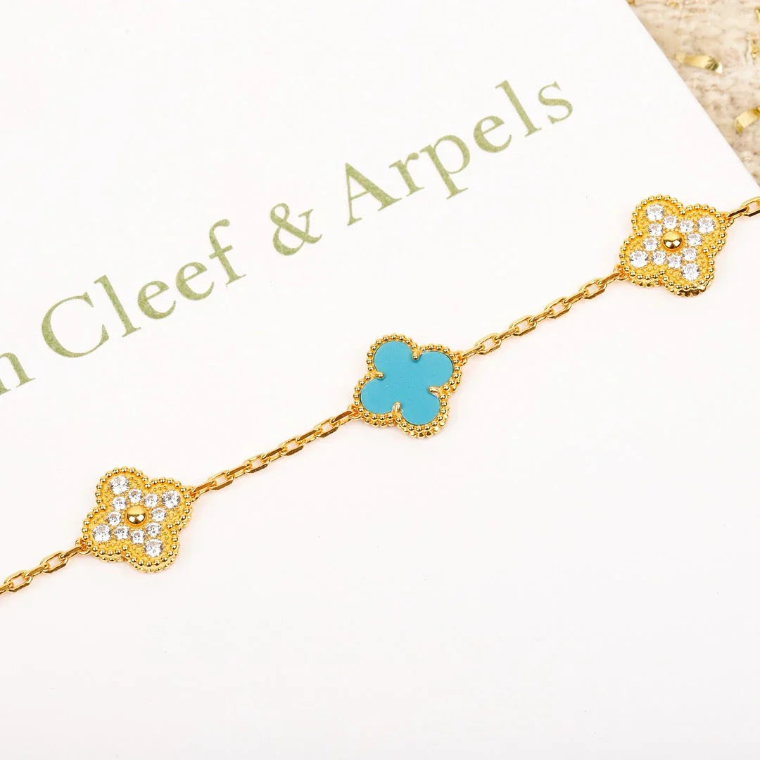 [Moco jewelrys] CLOVER 5 MOTIF TURQUOISE BRACELET COLLECTION