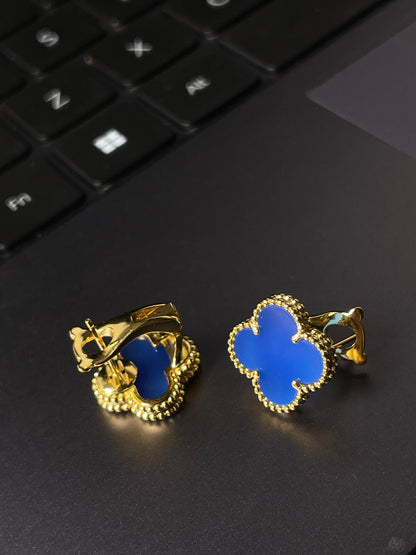 [Moco ] CLOVER LARGE (20mm) 1 MOTIFS BLUE MOP STUD EARRINGS