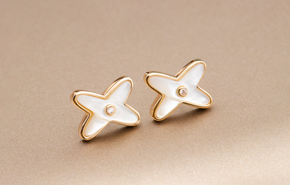 [moco jewelrys]JEUX DE WHITE MOP PINK GOLD DIAMOND EARRINGS