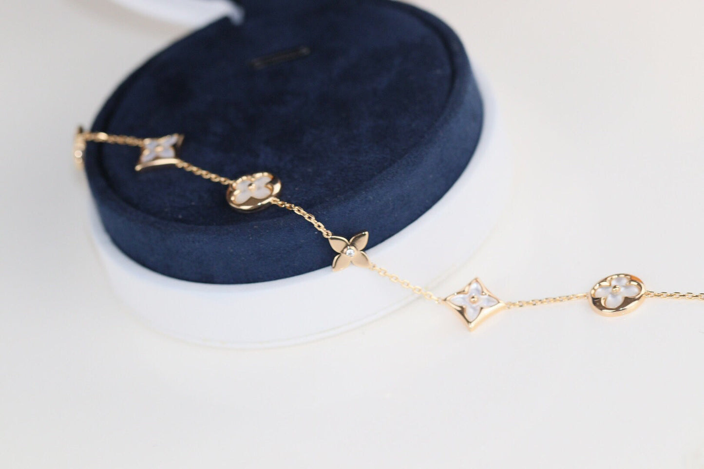 [moco jewelrys]LEAF CLOVER BRACELET