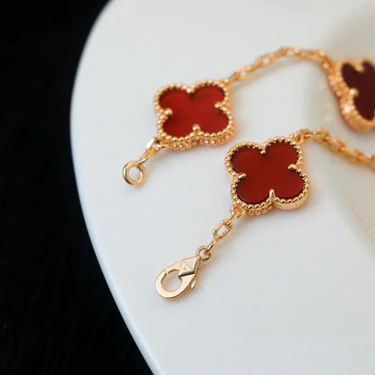 [Moco jewelrys] CLOVER 5 MOTIF RED CORNELIAN BRACELET COLLECTION